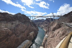 Die Memorial Bridge